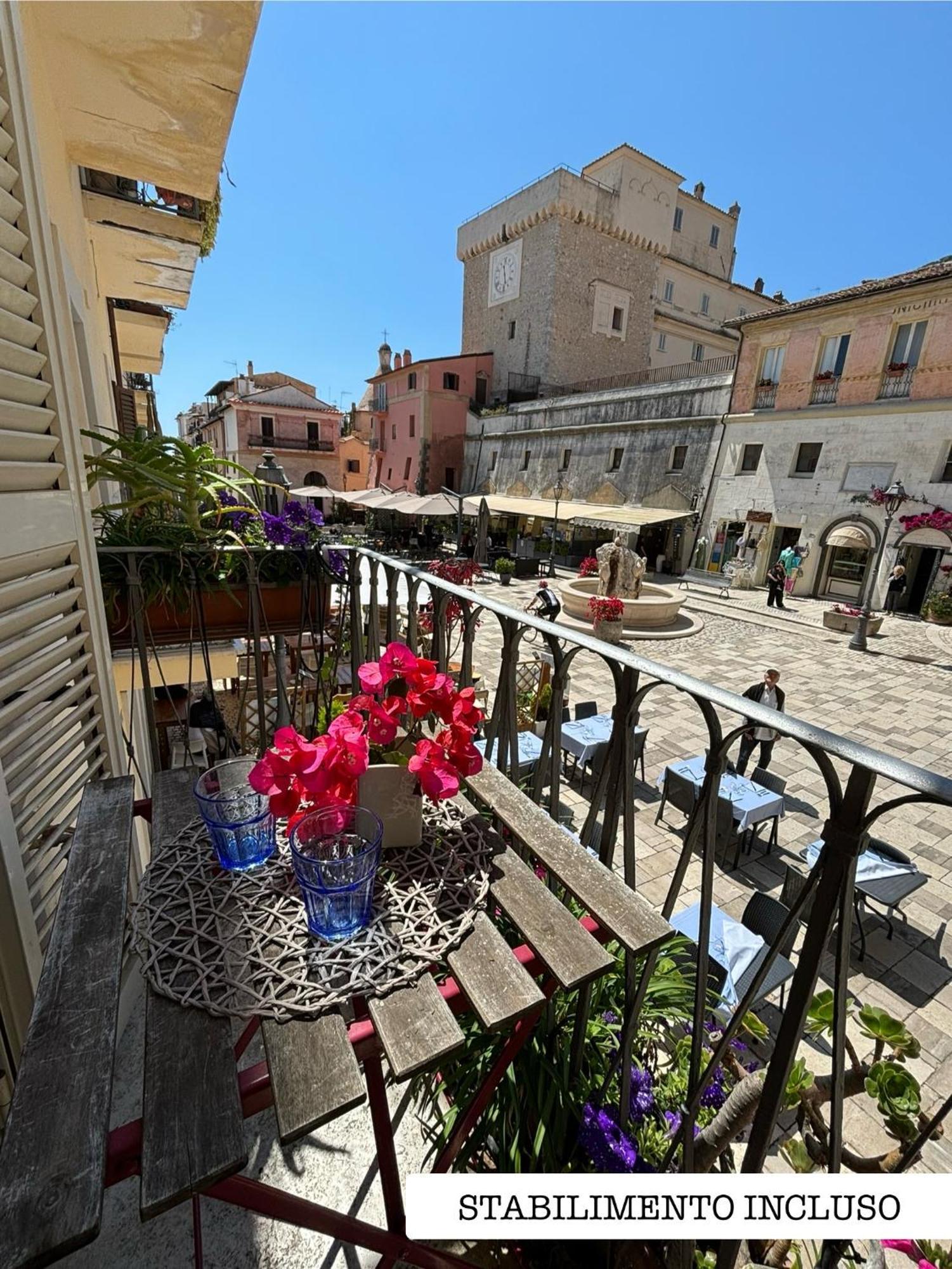 Civico Ventidue - Centro Storico Lägenhet San Felice Circeo Exteriör bild